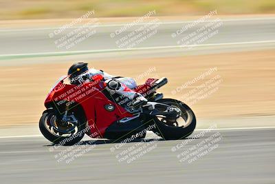 media/Sep-07-2025-TrackXperience (Sun) [[ee17e62fad]]/Level 3/Session 4 (Lower Chicane)/